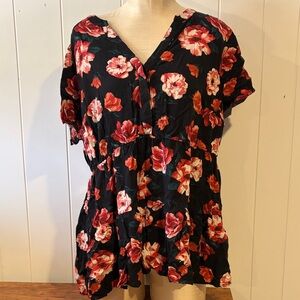 Torrid Floral Black and Red Women's Top